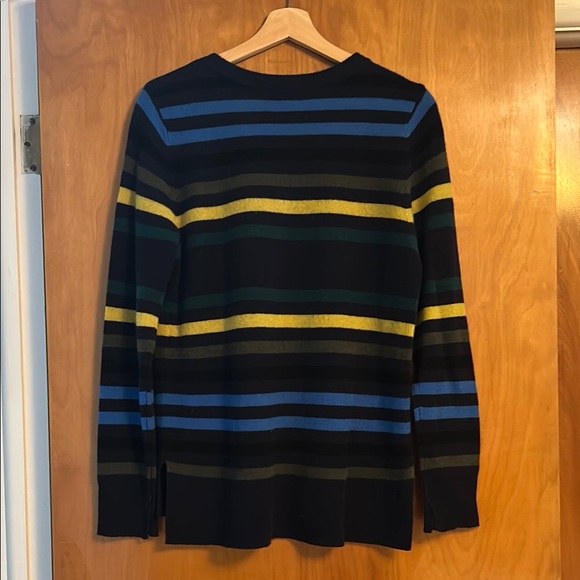 Halogen Cashmere Blue and Black Crew Neck Lightweight all season Sweater - Picture 2 of 3